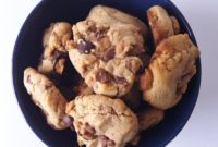 Peanut Butter and Toffee Cookies