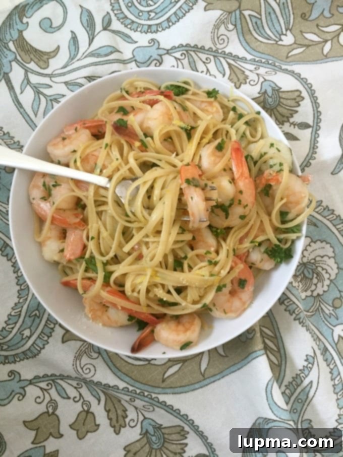 Lemon Garlic Butter Shrimp Linguine