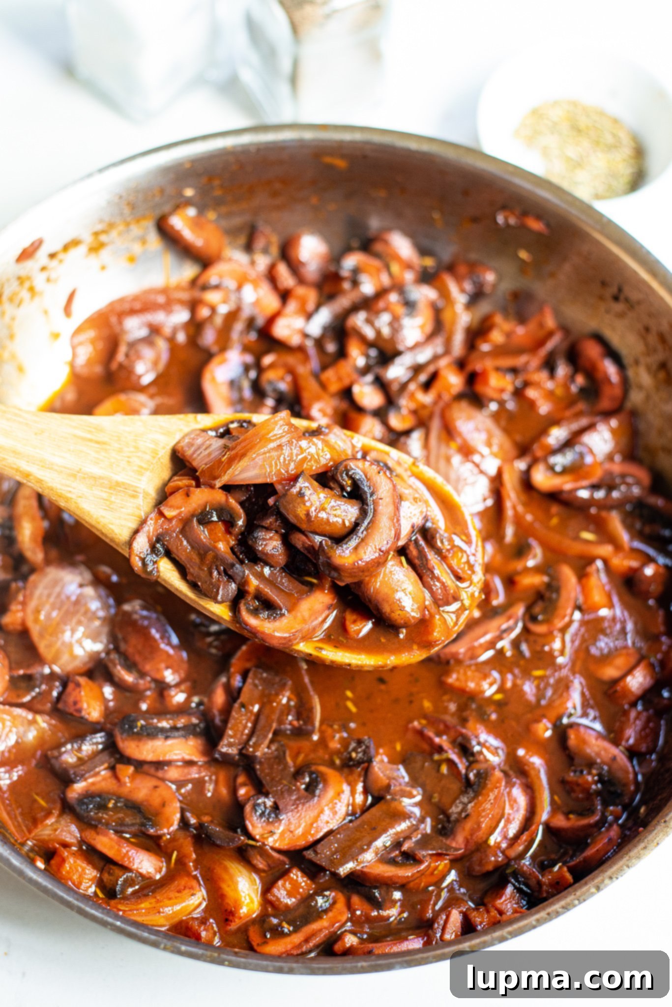 Hearty Mushroom Bourguignon 4 Mushroom Bourguignon in a pan.
