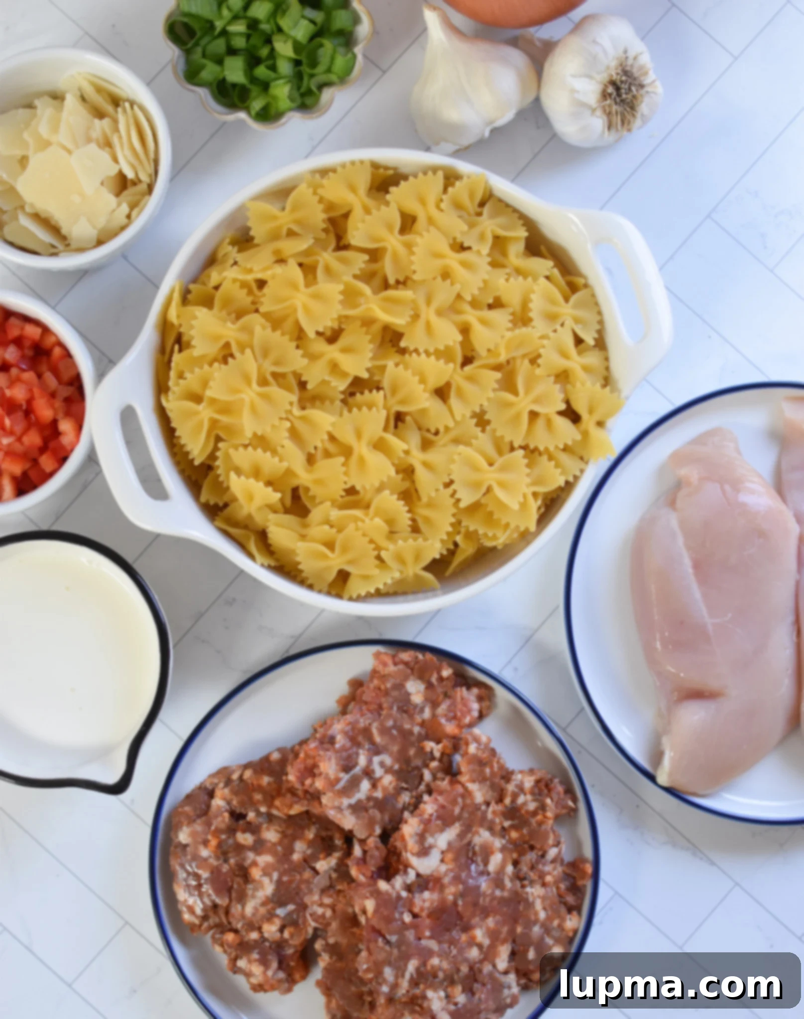 The Ultimate Creamy Chicken & Chorizo Pasta 4 Creamy Chicken and Chorizo Pasta Recipe ingredients.