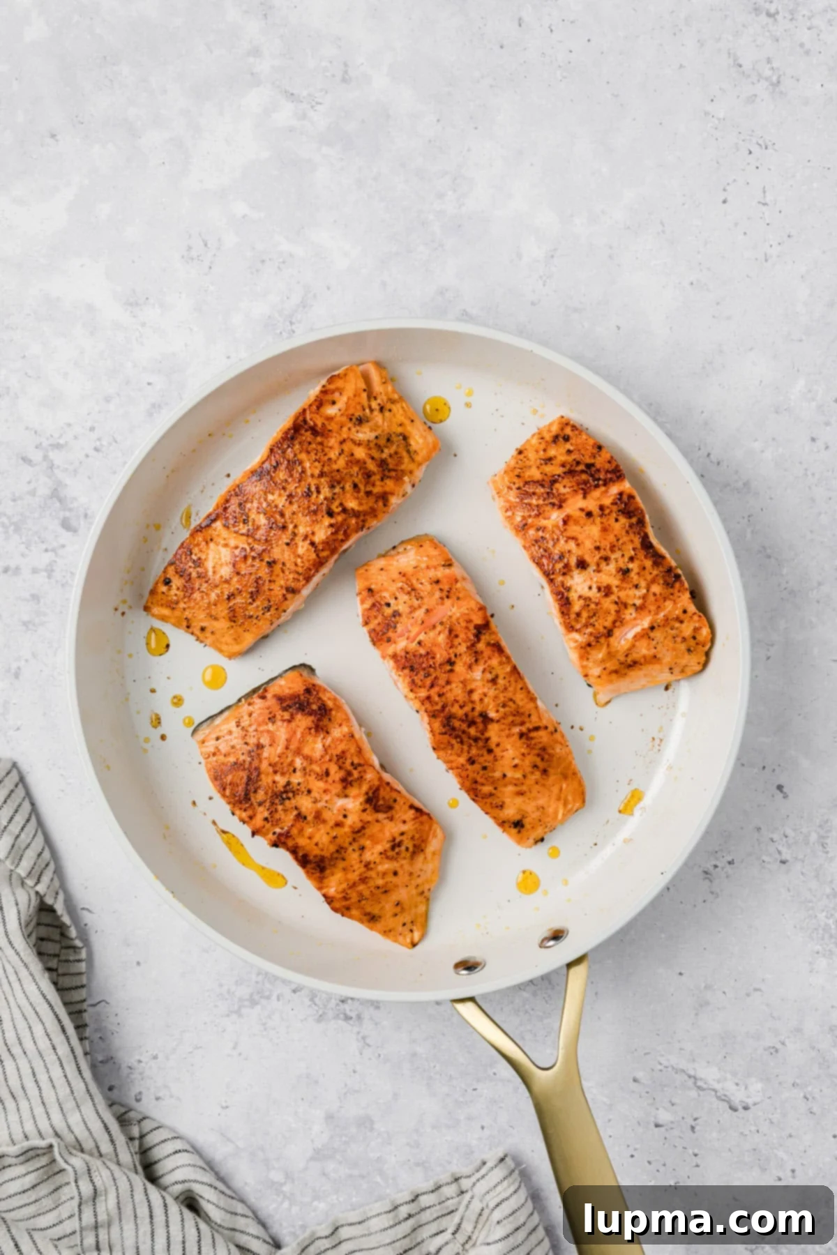 Marry Me Salmon
Forever Entwined Salmon 7 Marry Me Salmon - salmon filets in a skillet