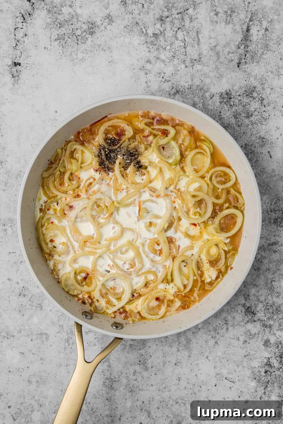 Sausage and Fennel Pasta with Lemon and Parmesan 9 Creamy wine sauce for fennel sausage pasta