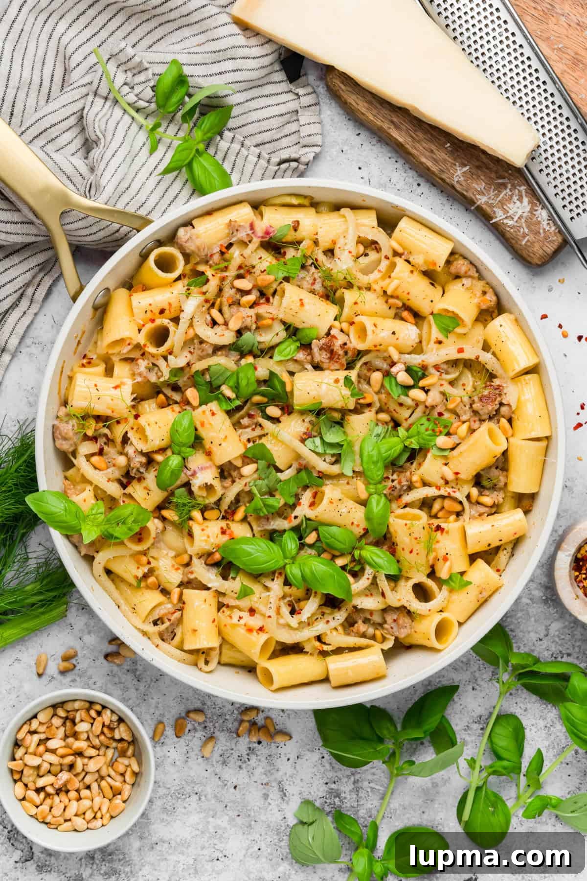Sausage and Fennel Pasta with Lemon and Parmesan 10 Creamy easy sausage fennel pasta dish